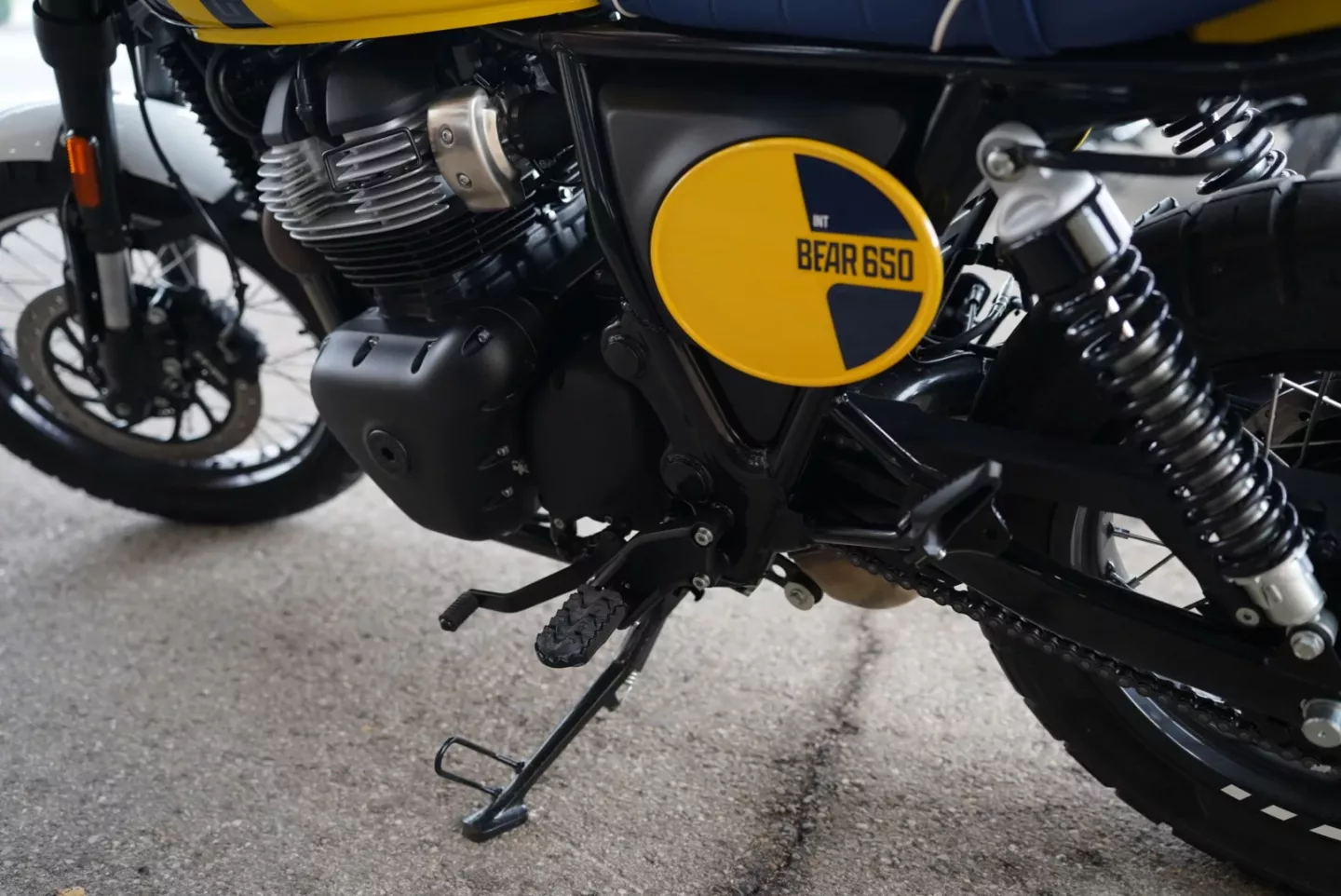 2026 Royal Enfield Bear 650 - Wild Honey