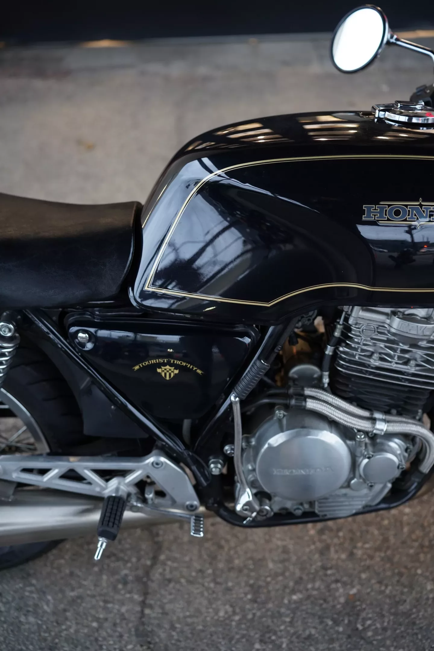 68f3f51ab77067f9c60d06e2 1989 Honda GB500TT 600cc