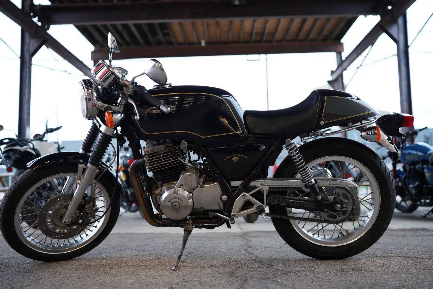68f3f53613c7da2b6f0c6c02 1989 Honda GB500TT 600cc