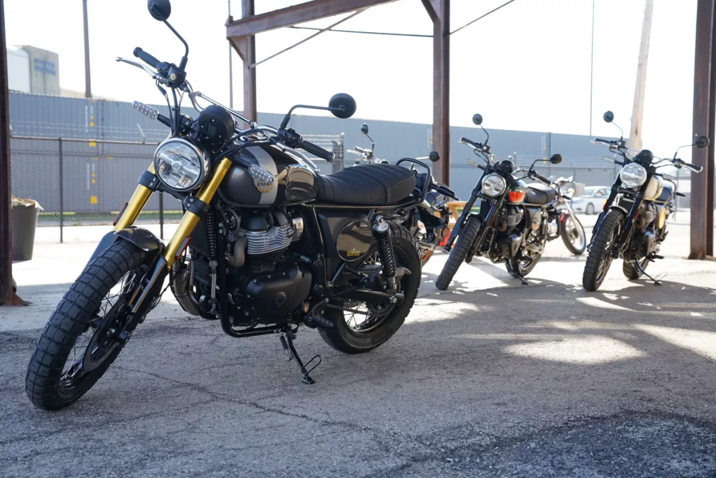 698519bb74564b4ed00be3c2 2027 Royal Enfield Bear 650 - Golden Shadow