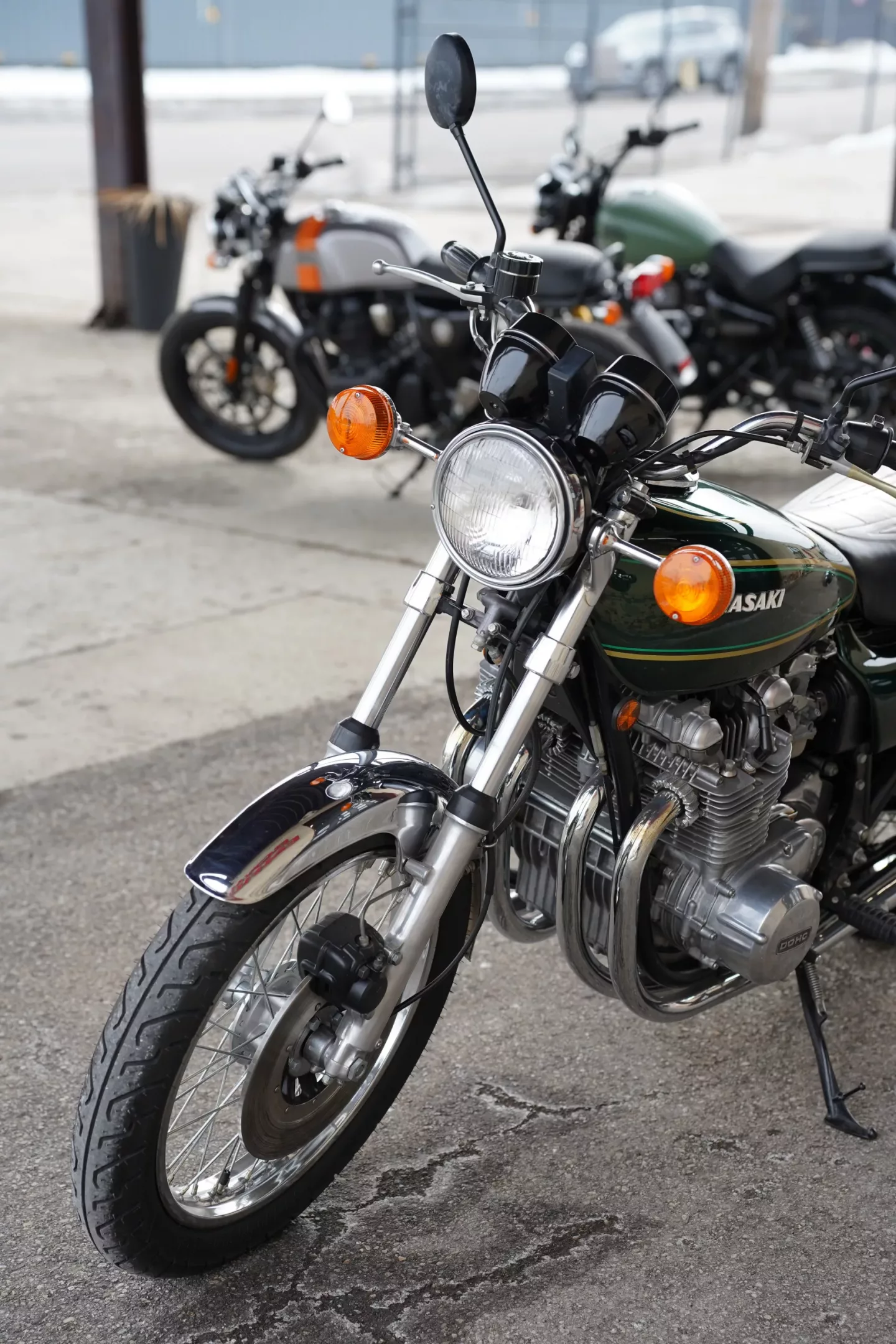 699344beb9eee24a240b3596 1976 Kawasaki KZ900