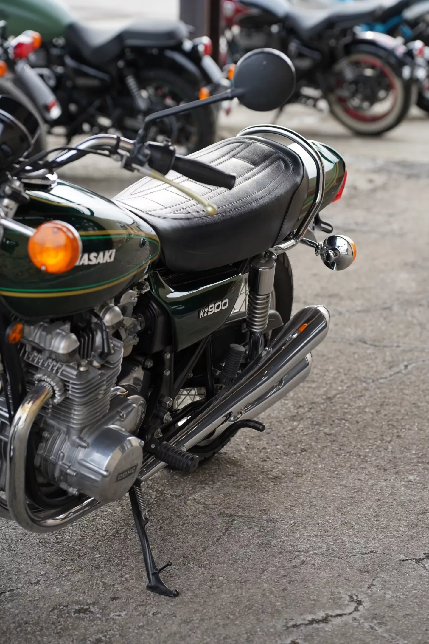 699344d0a4db189cc4000d12 1976 Kawasaki KZ900