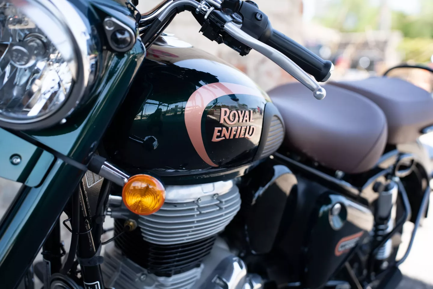 2024 Royal Enfield Classic 350 - Halcyon Green