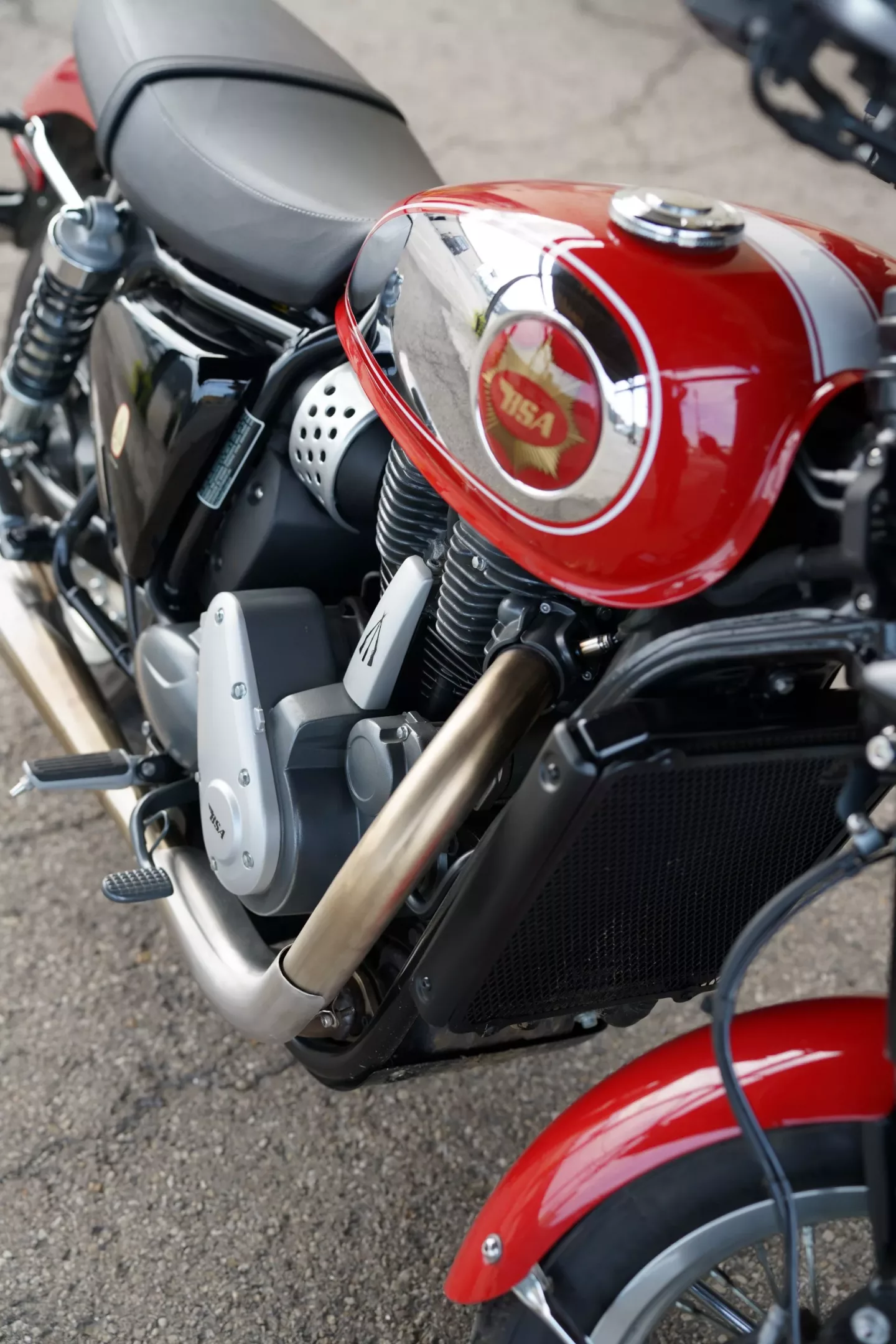2026 BSA Gold Star 650 - Insignia Red