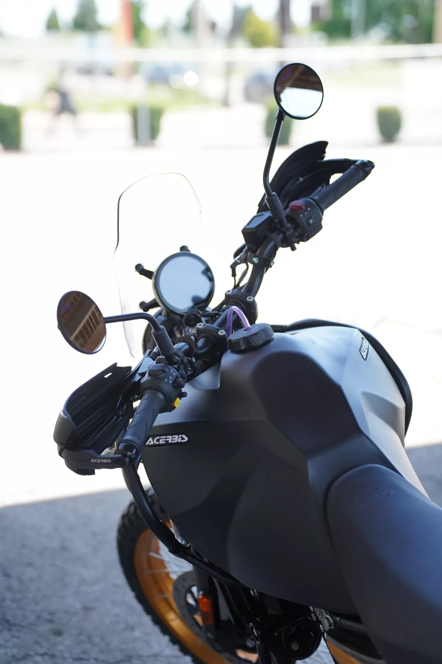 DSC00103 2026 Royal Enfield Himalayan - Hanle Black Tubeless Rally Edition