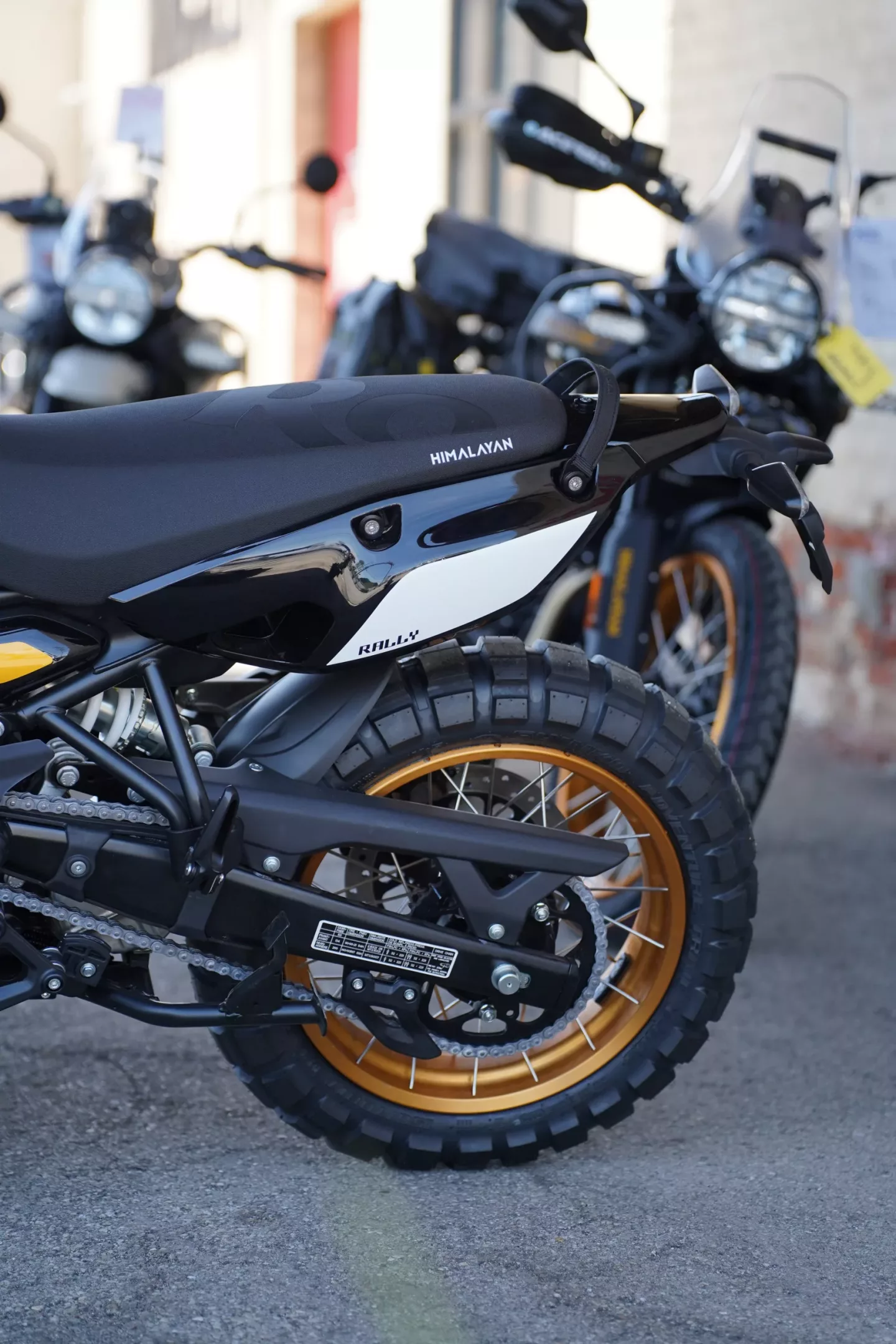 DSC00116 2026 Royal Enfield Himalayan - Hanle Black Tubeless Rally Edition