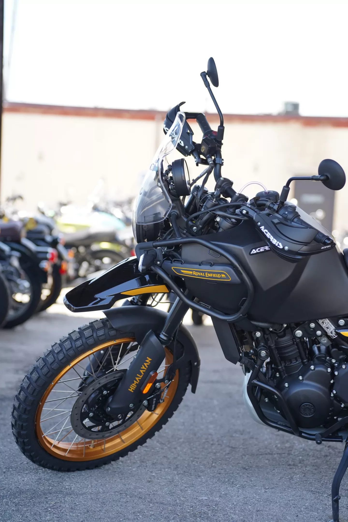 DSC00118 2026 Royal Enfield Himalayan - Hanle Black Tubeless Rally Edition