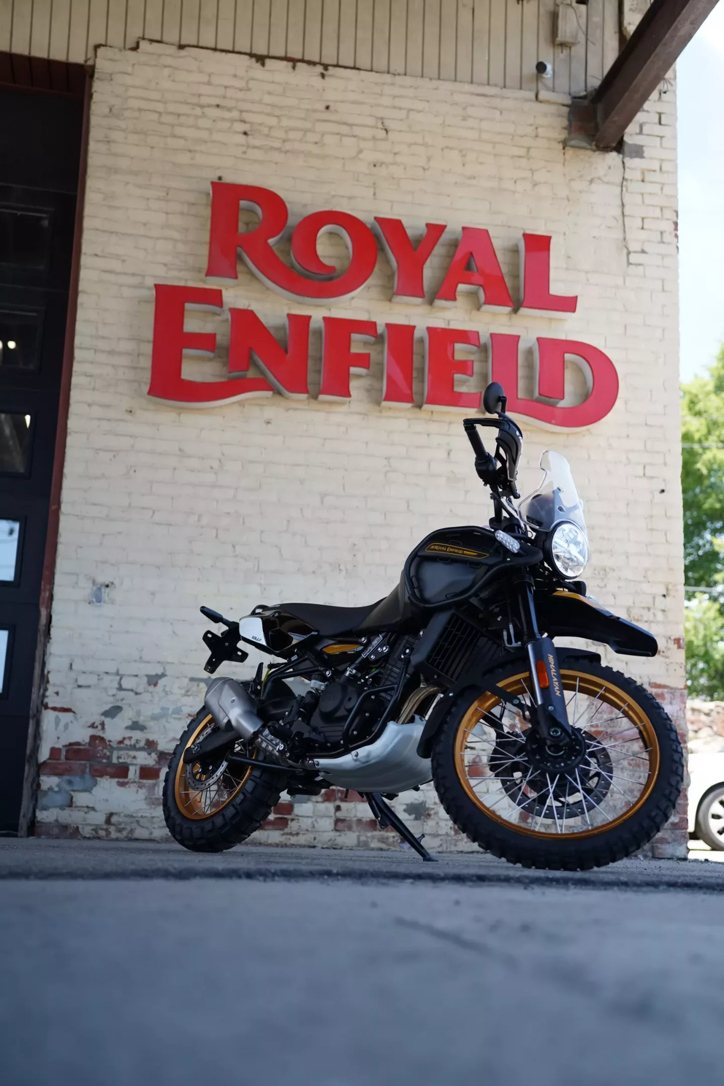 DSC00124 2026 Royal Enfield Himalayan - Hanle Black Tubeless Rally Edition
