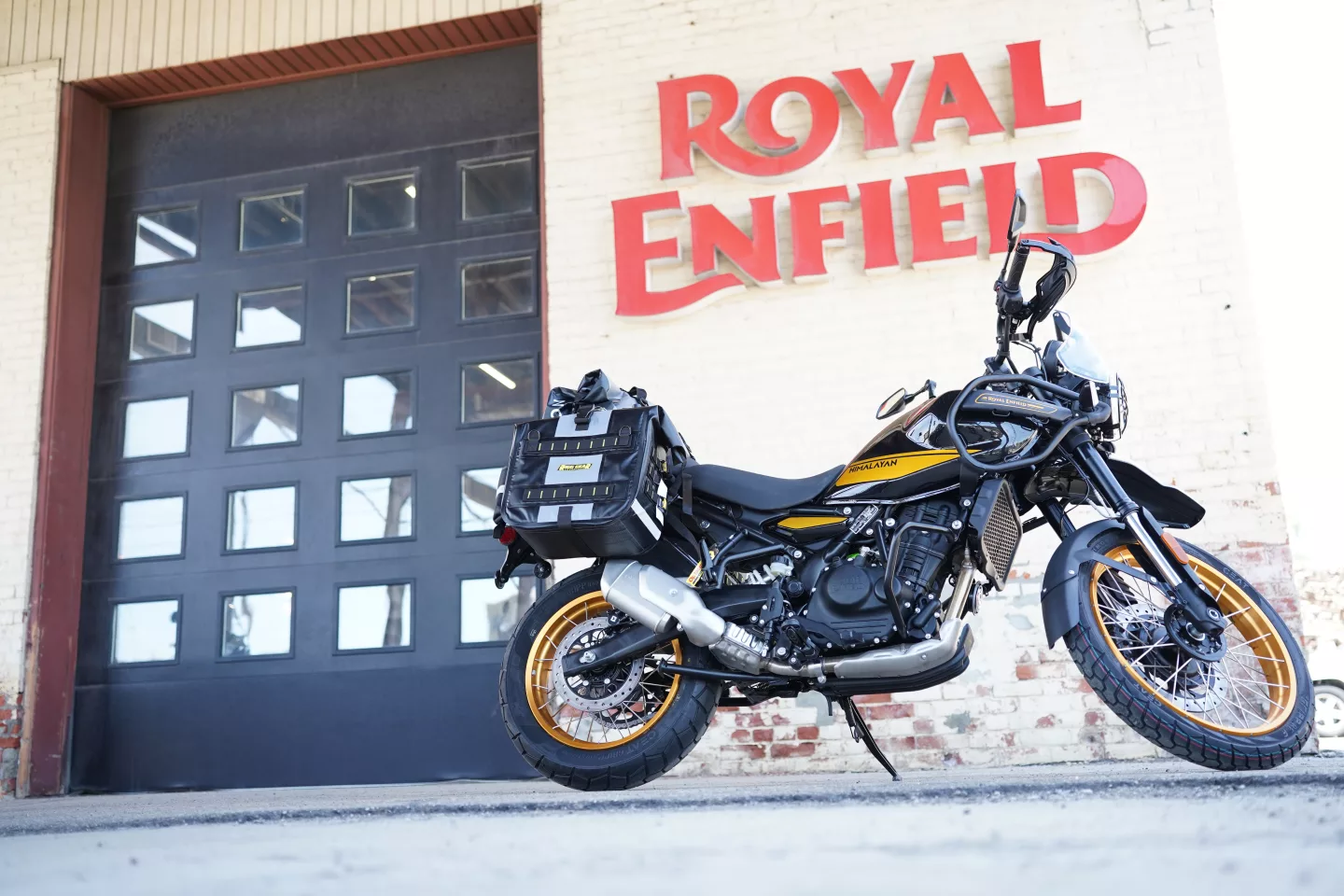 DSC00142 2026 Royal Enfield Himalayan - Hanle Black Tubeless Adventure Edition