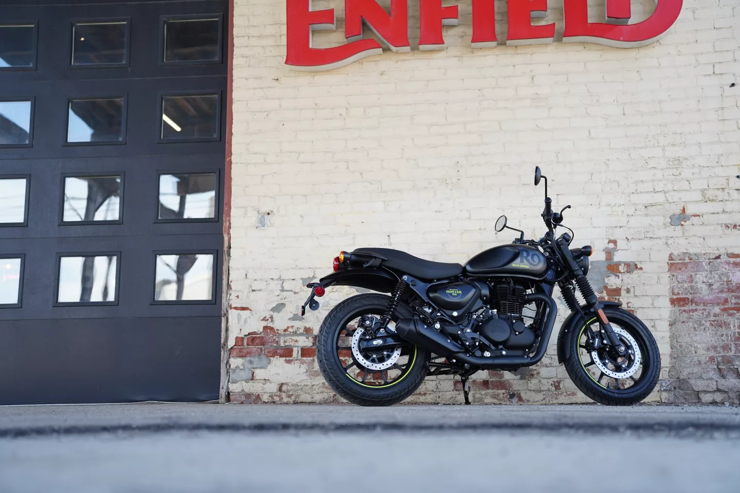 2026 Royal Enfield Hunter 350 - Graphite Grey