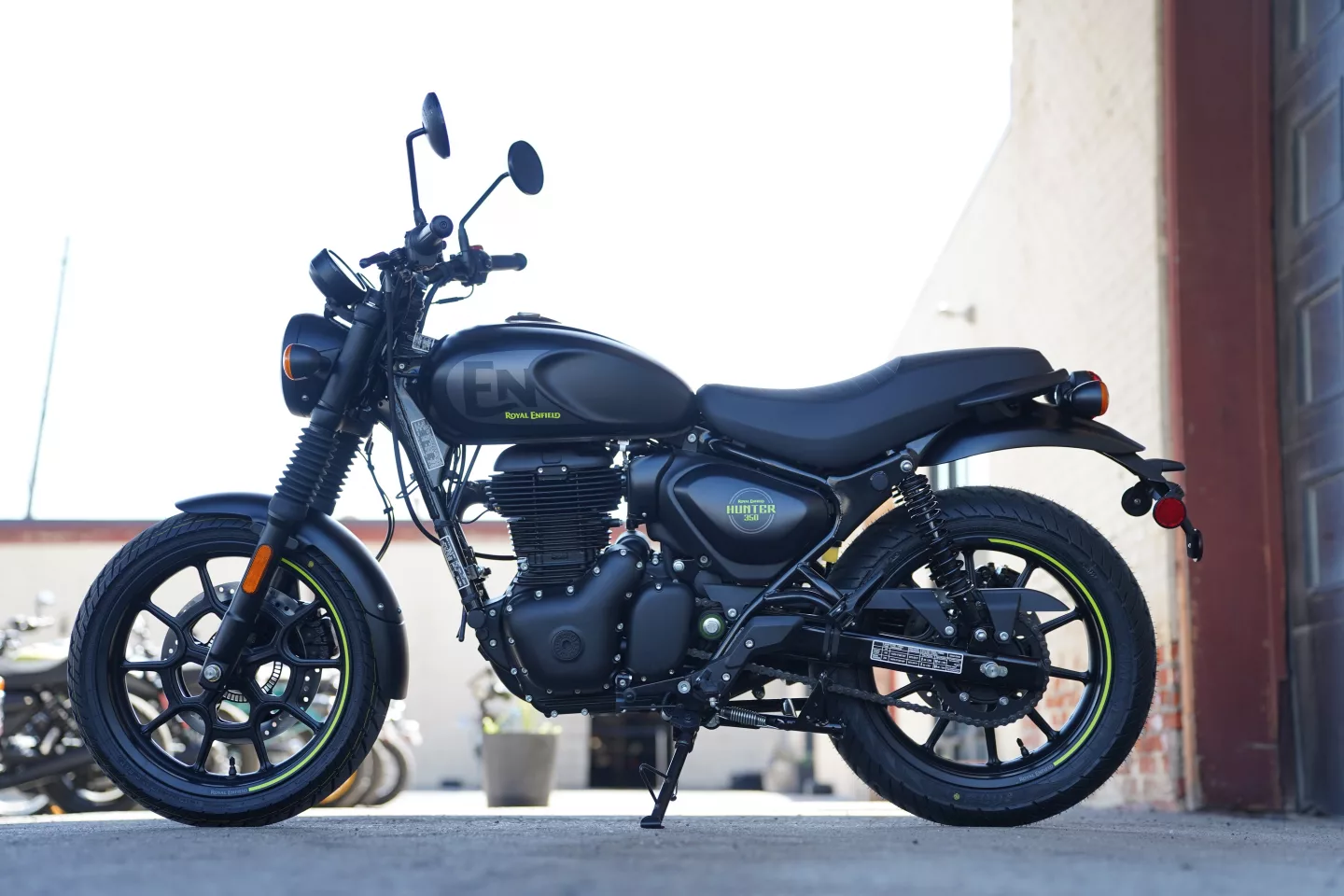 2026 Royal Enfield Hunter 350 - Graphite Grey