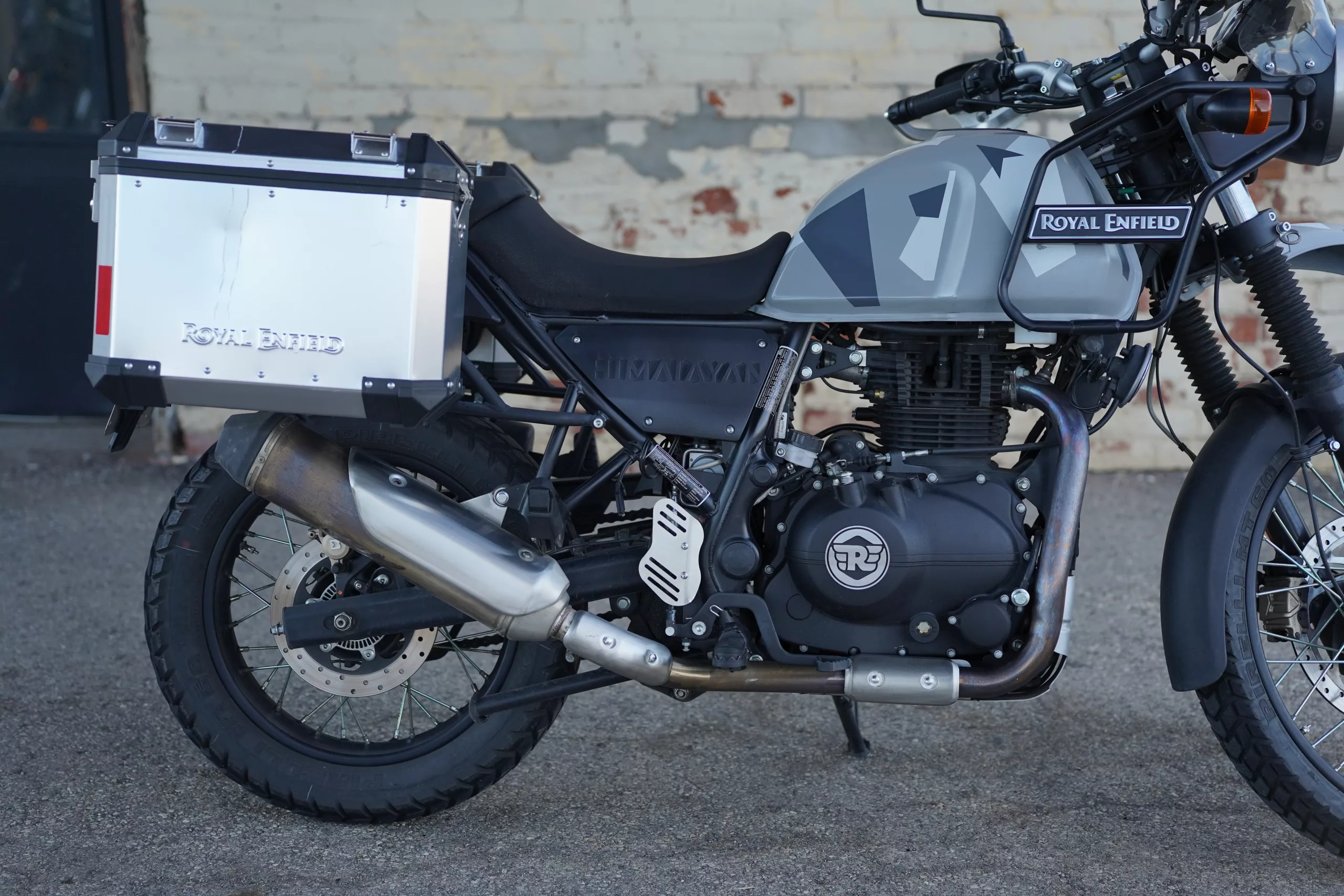 2019 Royal Enfield Himalayan 411 - Sleet Grey - Image 61