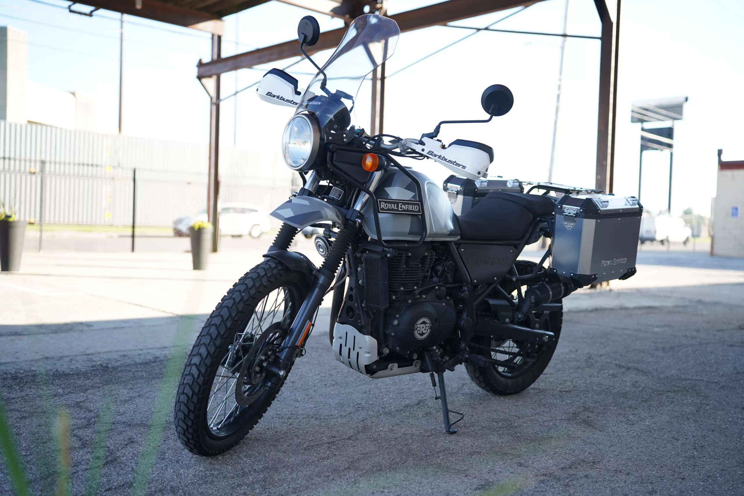 2019 Royal Enfield Himalayan 411 - Sleet Grey - Image 45