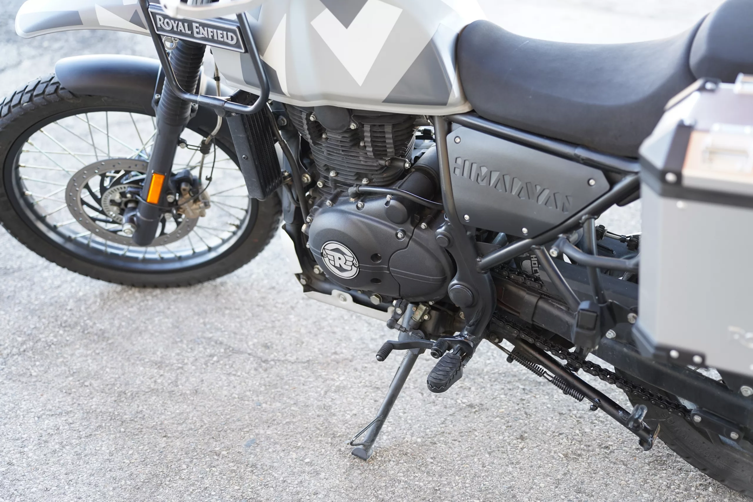 2019 Royal Enfield Himalayan 411 - Sleet Grey - Image 35