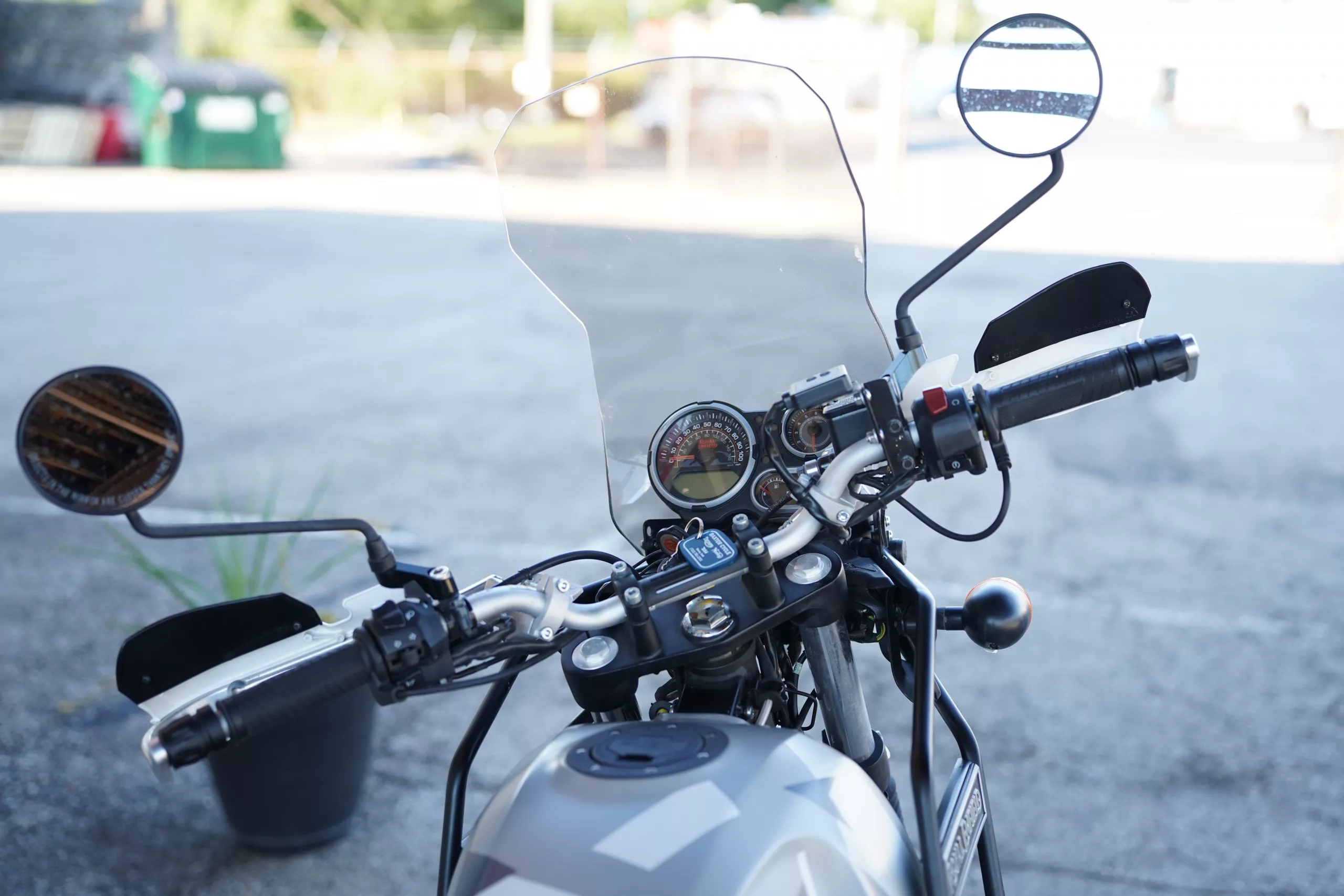 2019 Royal Enfield Himalayan 411 - Sleet Grey - Image 20
