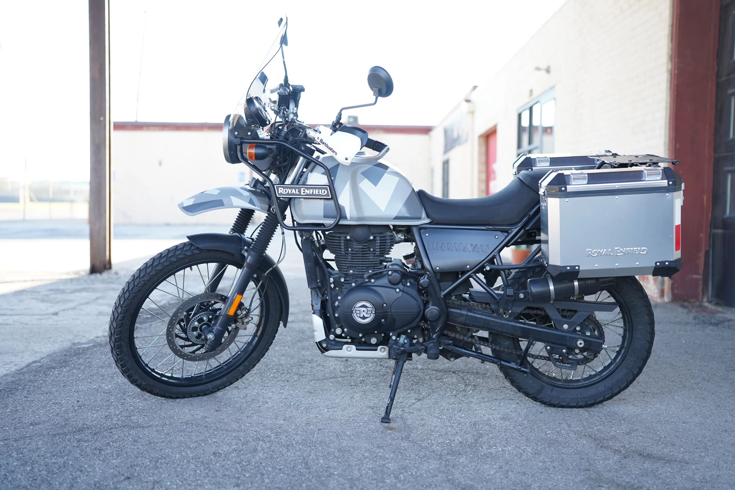 2019 Royal Enfield Himalayan 411 - Sleet Grey - Image 16