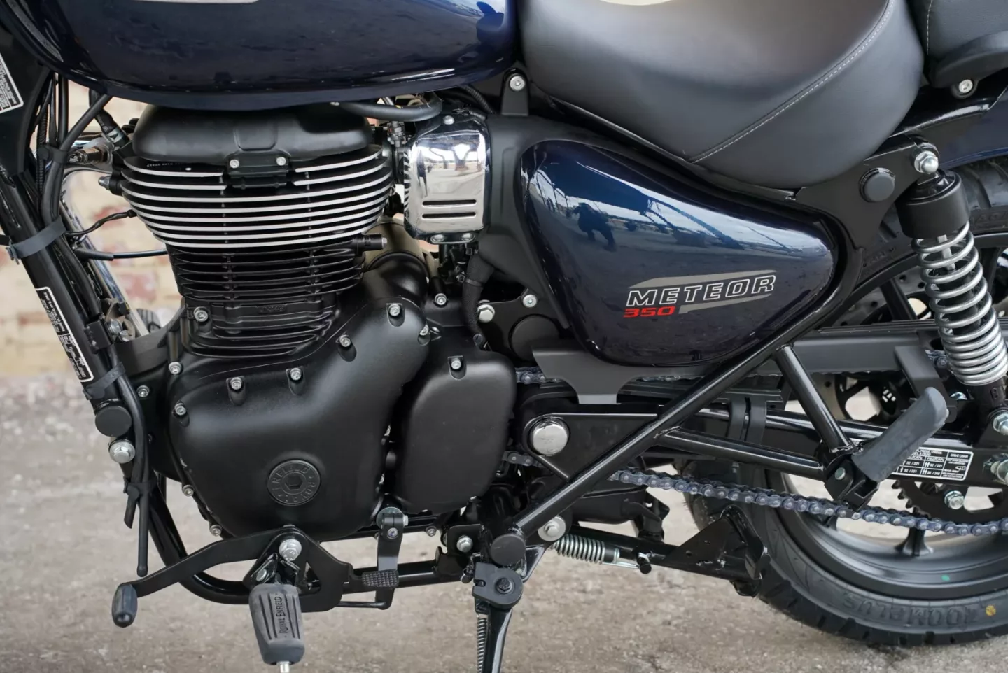 DSC00446 2024 Royal Enfield Meteor 350 - Stellar Blue