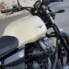 DSC00492 2027 Moto Guzzi V7 Stone - Sabbia Camo