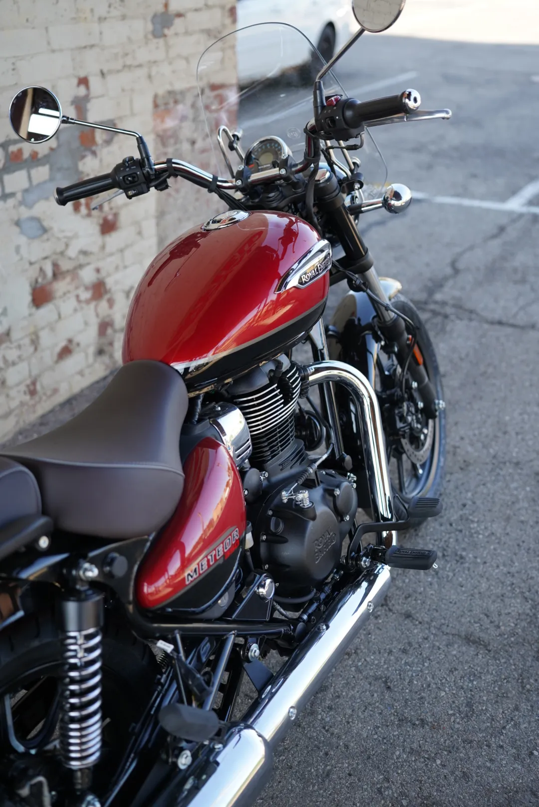 DSC00639 2024 Royal Enfield Meteor 350 - Supernova Red