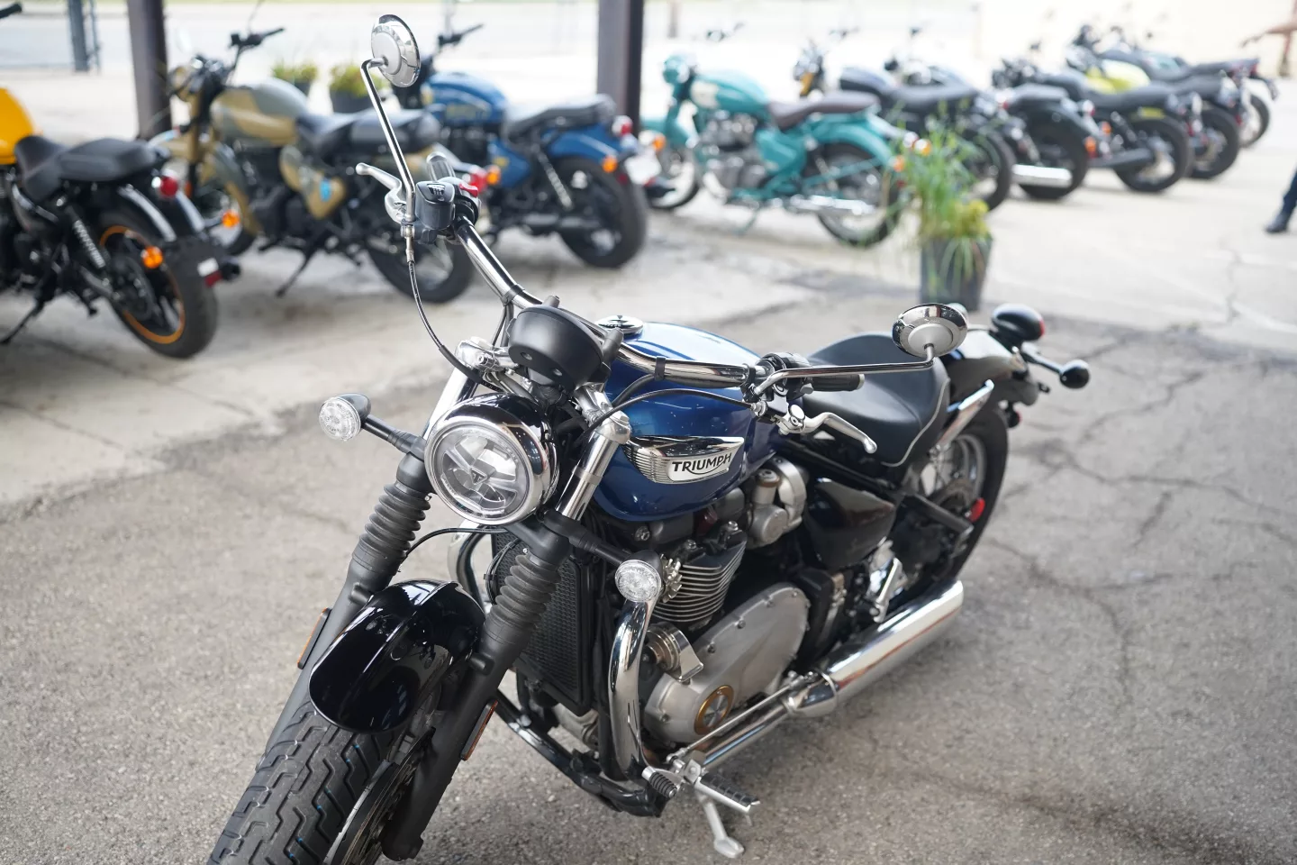 DSC00657 2020 Triumph Speedmaster Blue
