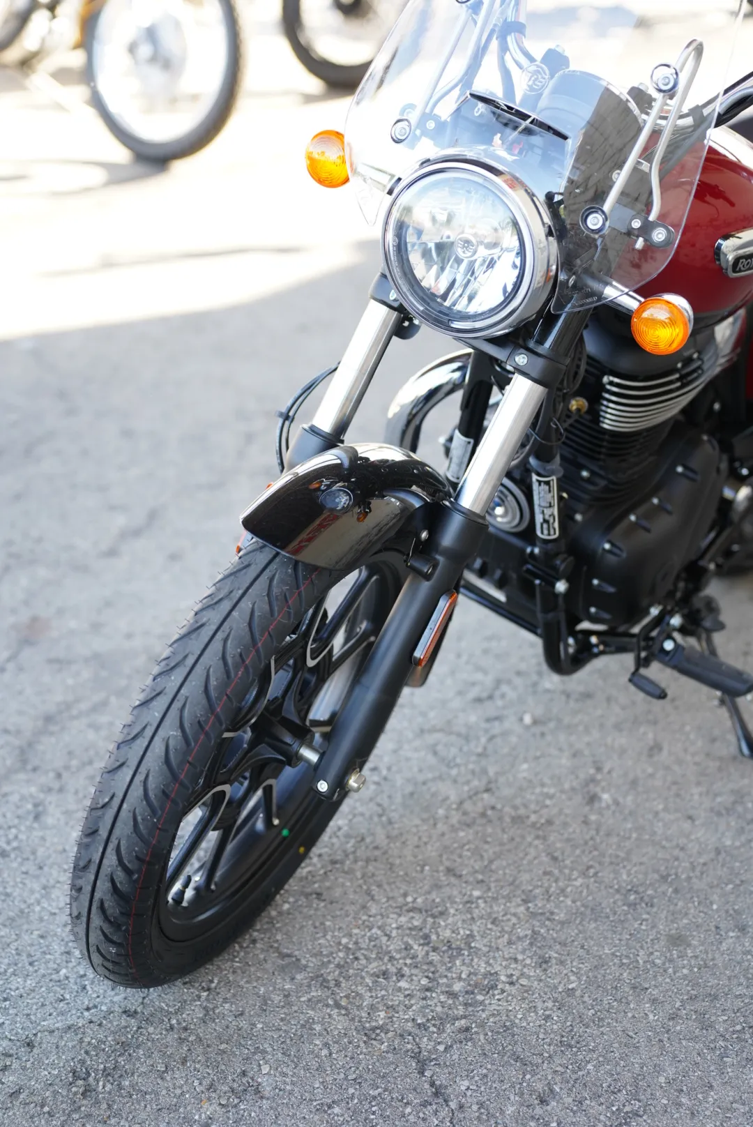 DSC00667 2024 Royal Enfield Meteor 350 - Supernova Red