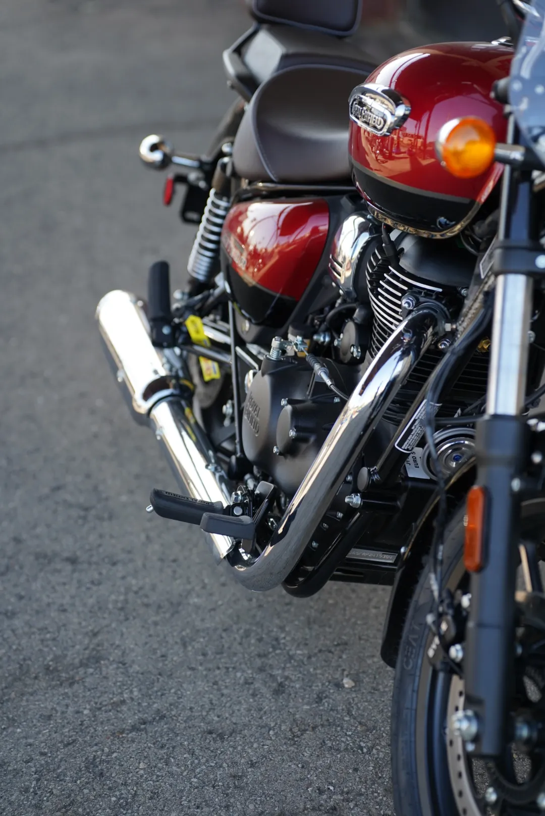 DSC00671 2024 Royal Enfield Meteor 350 - Supernova Red