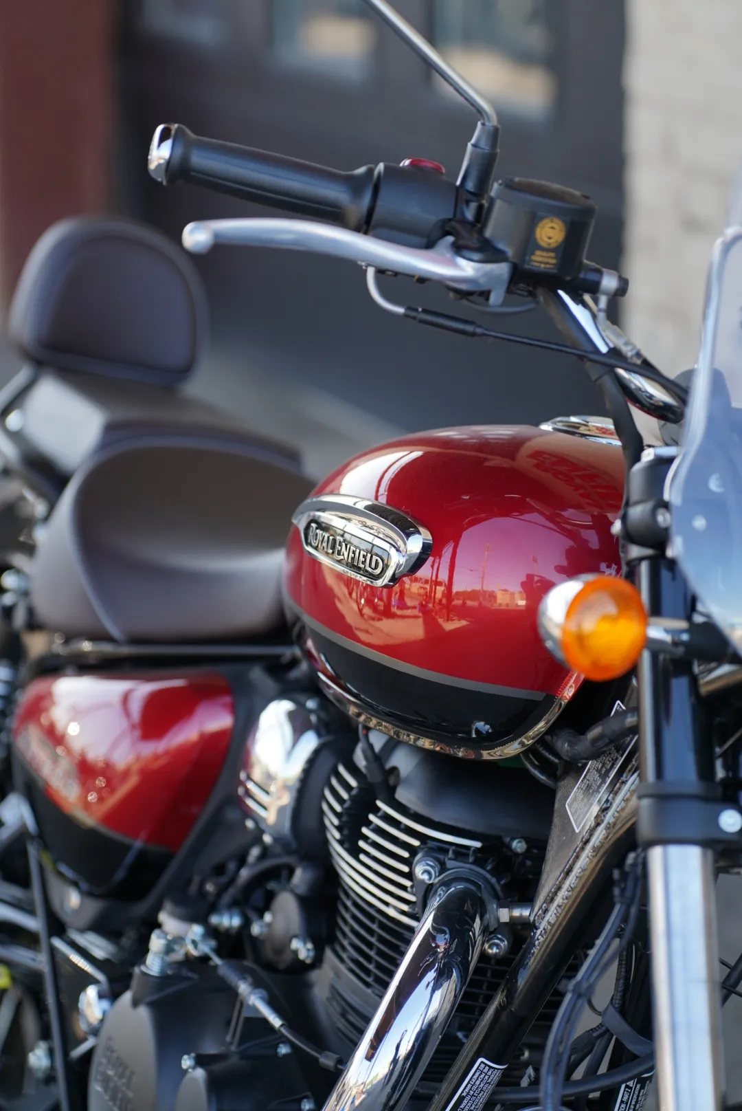 DSC00672 2024 Royal Enfield Meteor 350 - Supernova Red