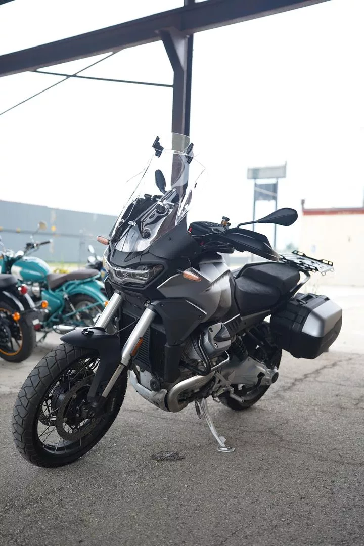2023 Moto Guzzi Stelvio - Nero Vulcano - Image 88