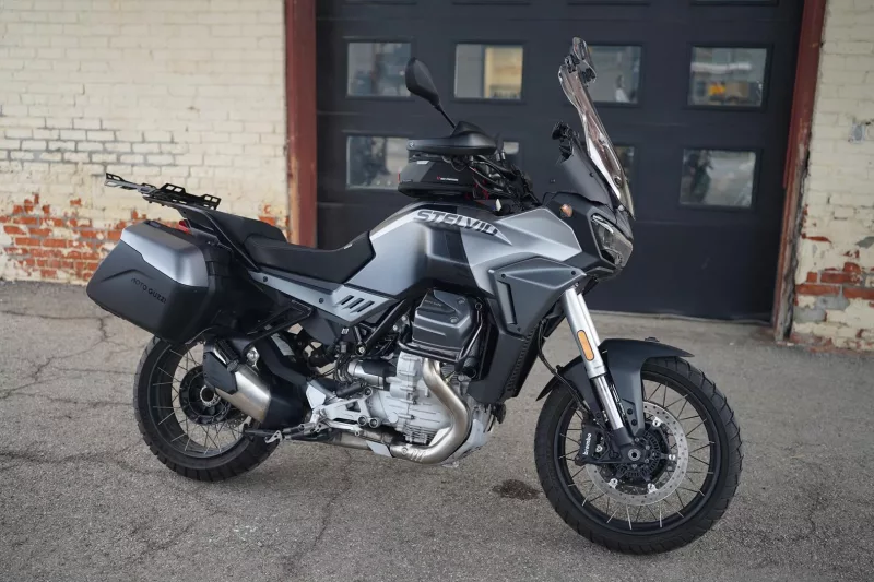 2023 Moto Guzzi Stelvio - Nero Vulcano