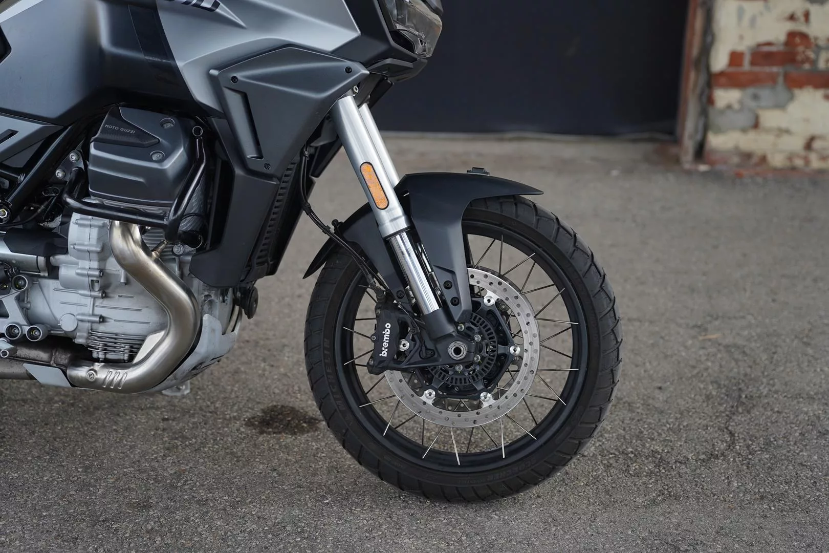 2023 Moto Guzzi Stelvio - Nero Vulcano - Image 60
