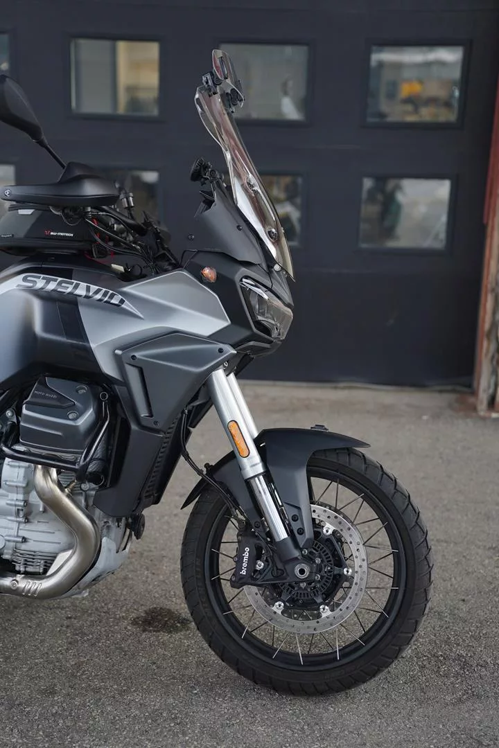 2023 Moto Guzzi Stelvio - Nero Vulcano - Image 58