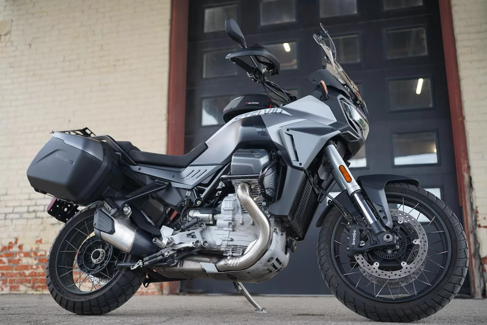 2023 Moto Guzzi Stelvio - Nero Vulcano - Image 55