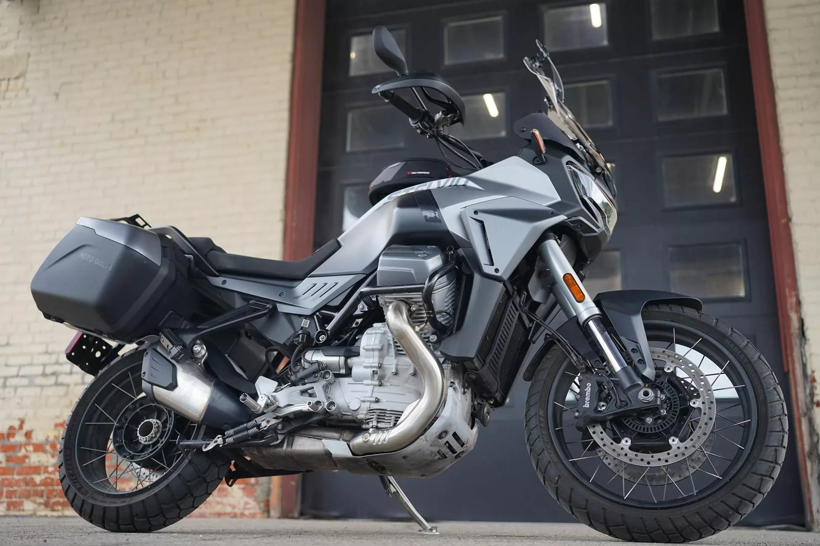 2023 Moto Guzzi Stelvio - Nero Vulcano - Image 54