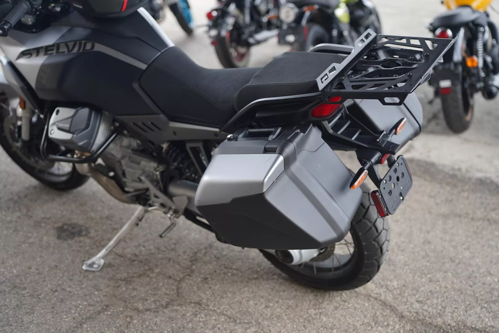 2023 Moto Guzzi Stelvio - Nero Vulcano - Image 27