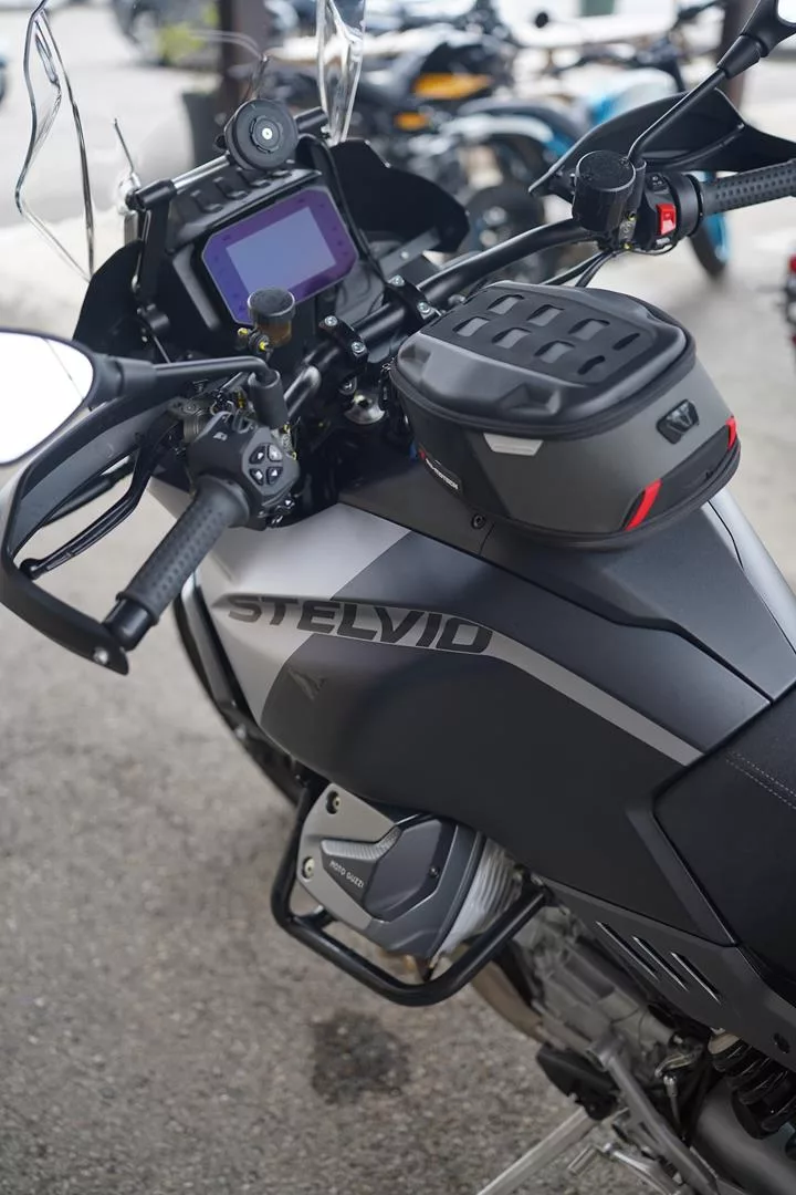 2023 Moto Guzzi Stelvio - Nero Vulcano - Image 20