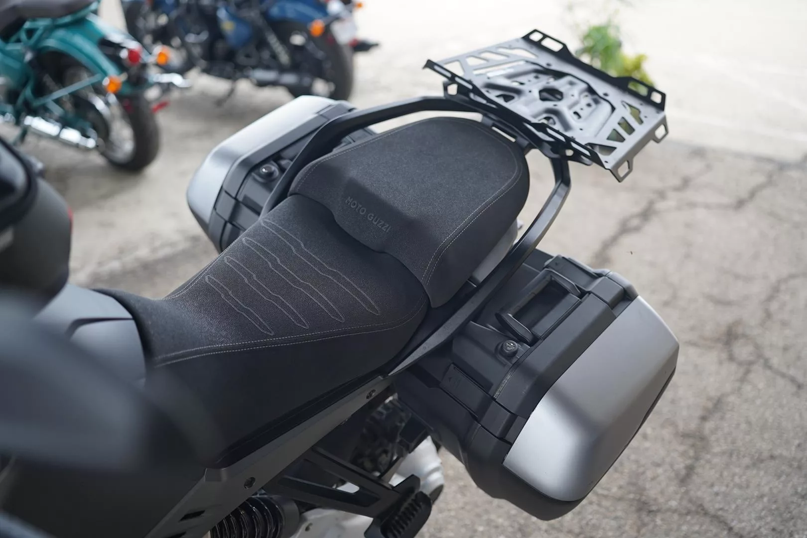 2023 Moto Guzzi Stelvio - Nero Vulcano - Image 18
