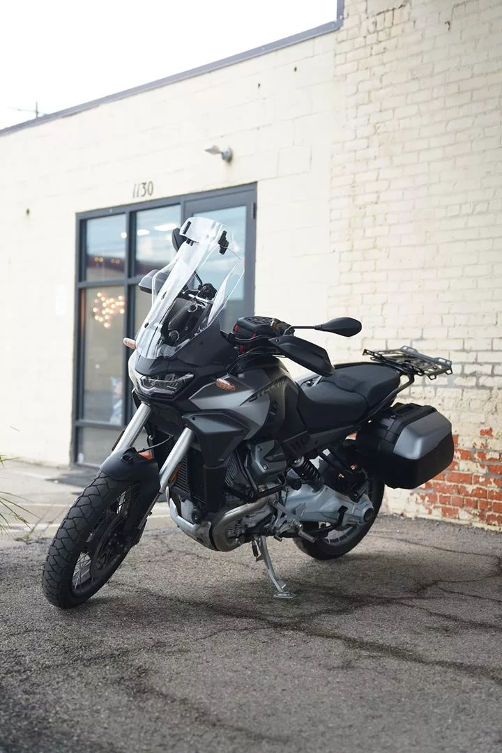 2023 Moto Guzzi Stelvio - Nero Vulcano - Image 3