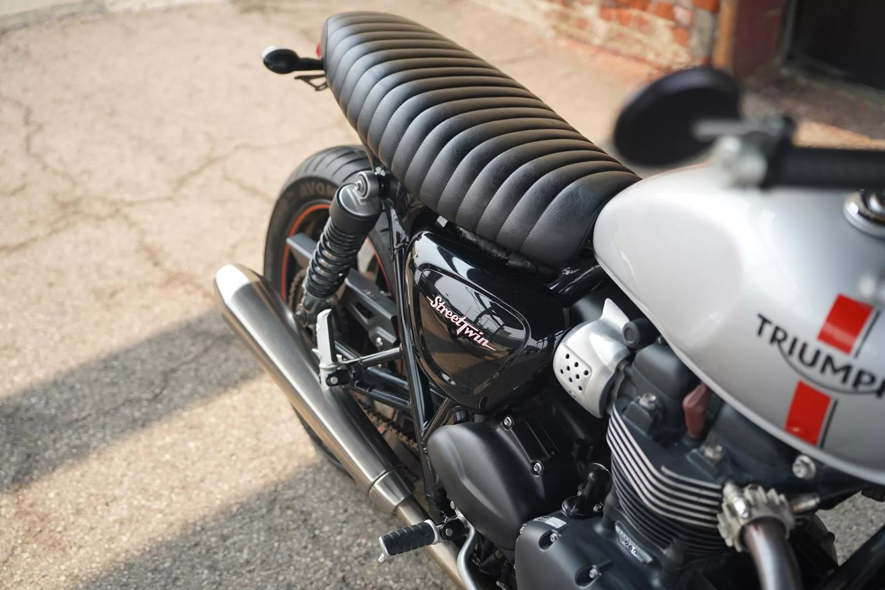 2016 Triumph Street Twin 900 - Image 94