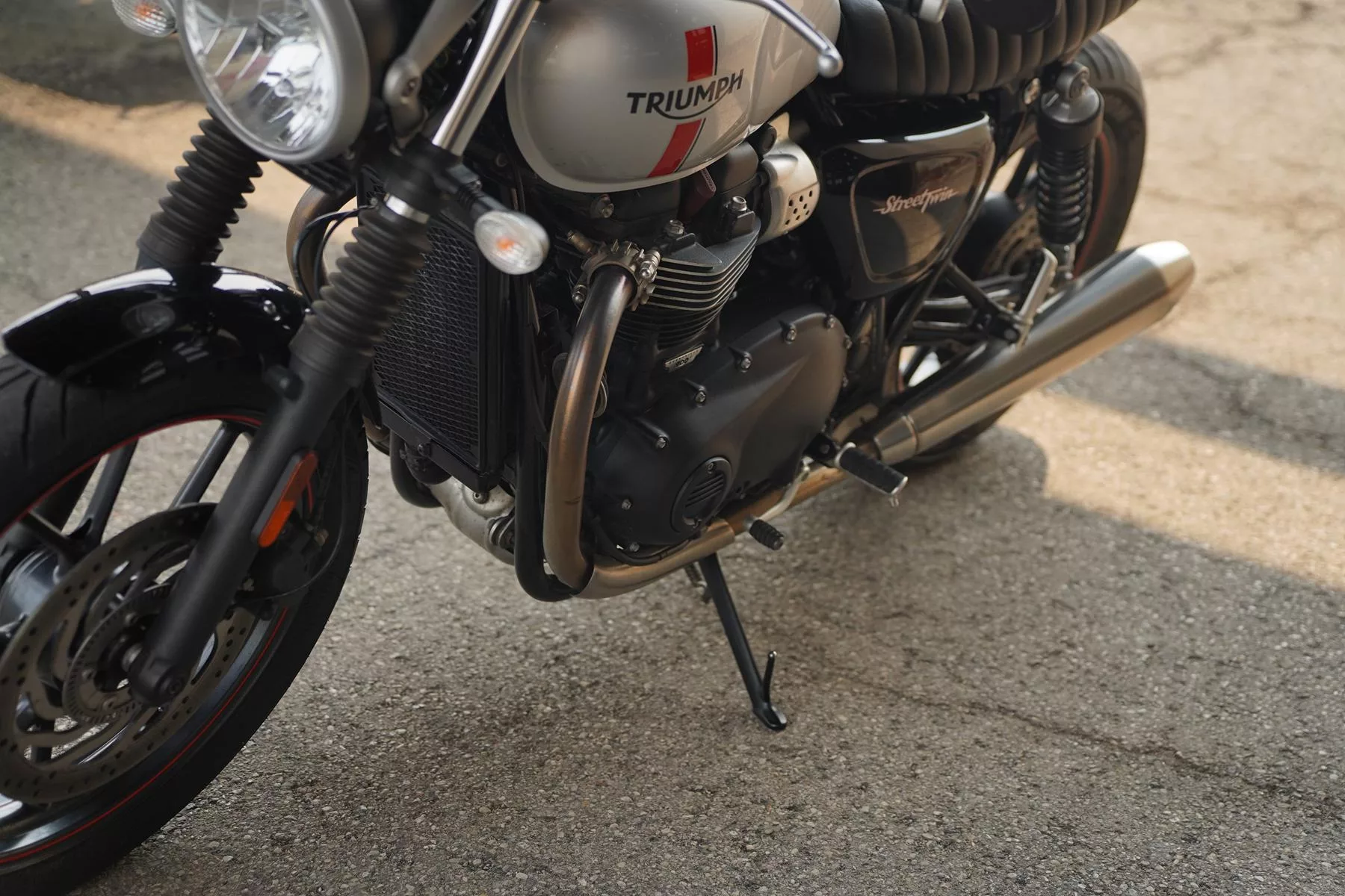 2016 Triumph Street Twin 900 - Image 89