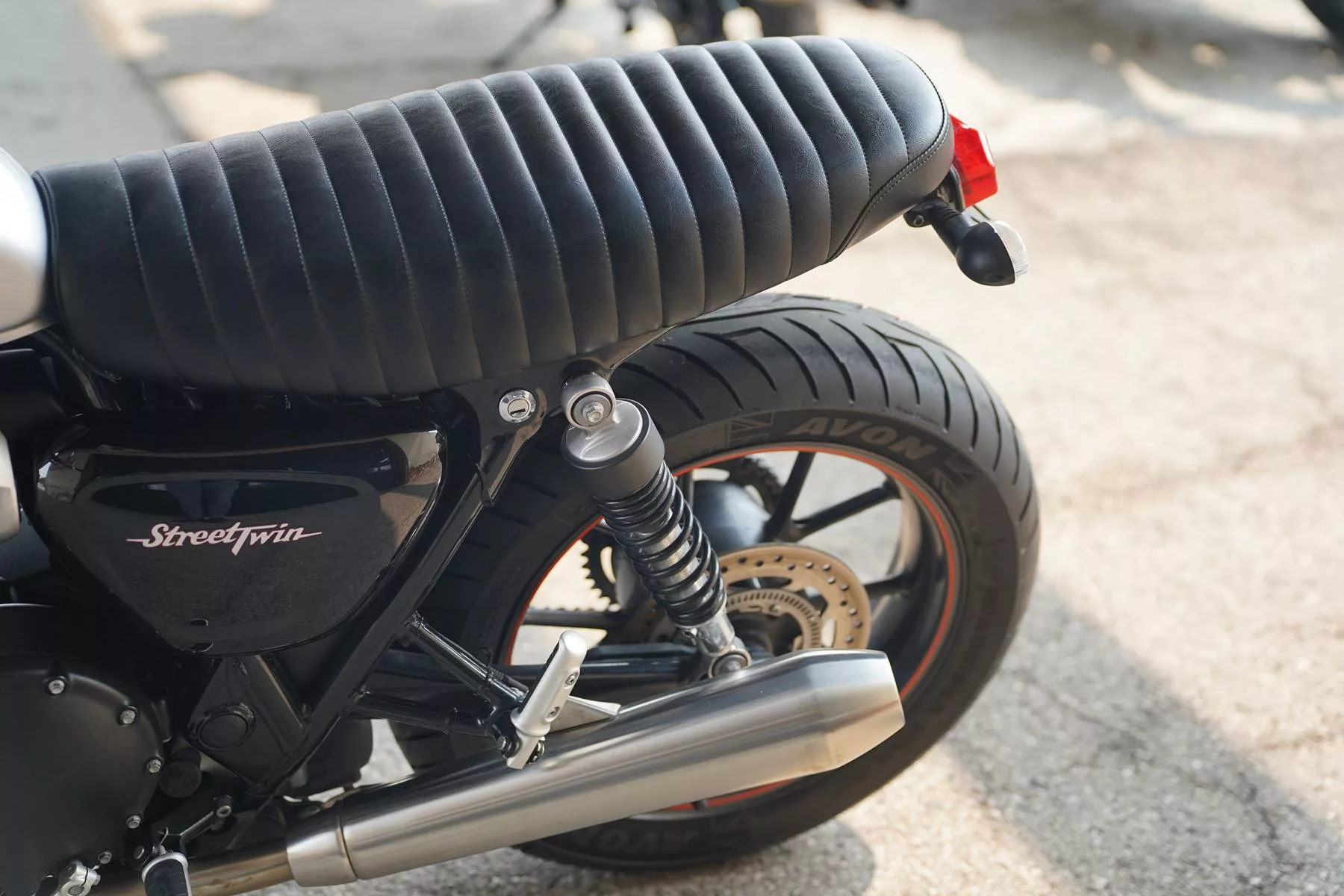 2016 Triumph Street Twin 900 - Image 84