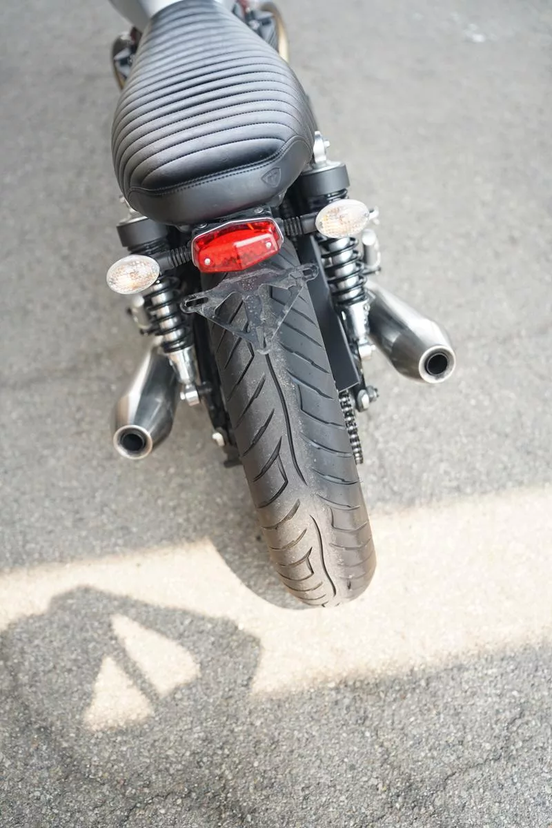 2016 Triumph Street Twin 900 - Image 28