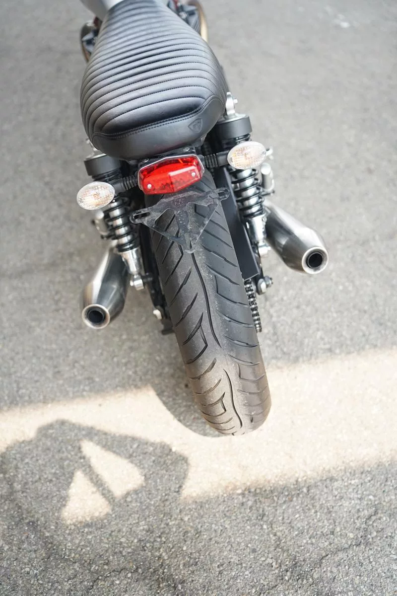 2016 Triumph Street Twin 900 - Image 29