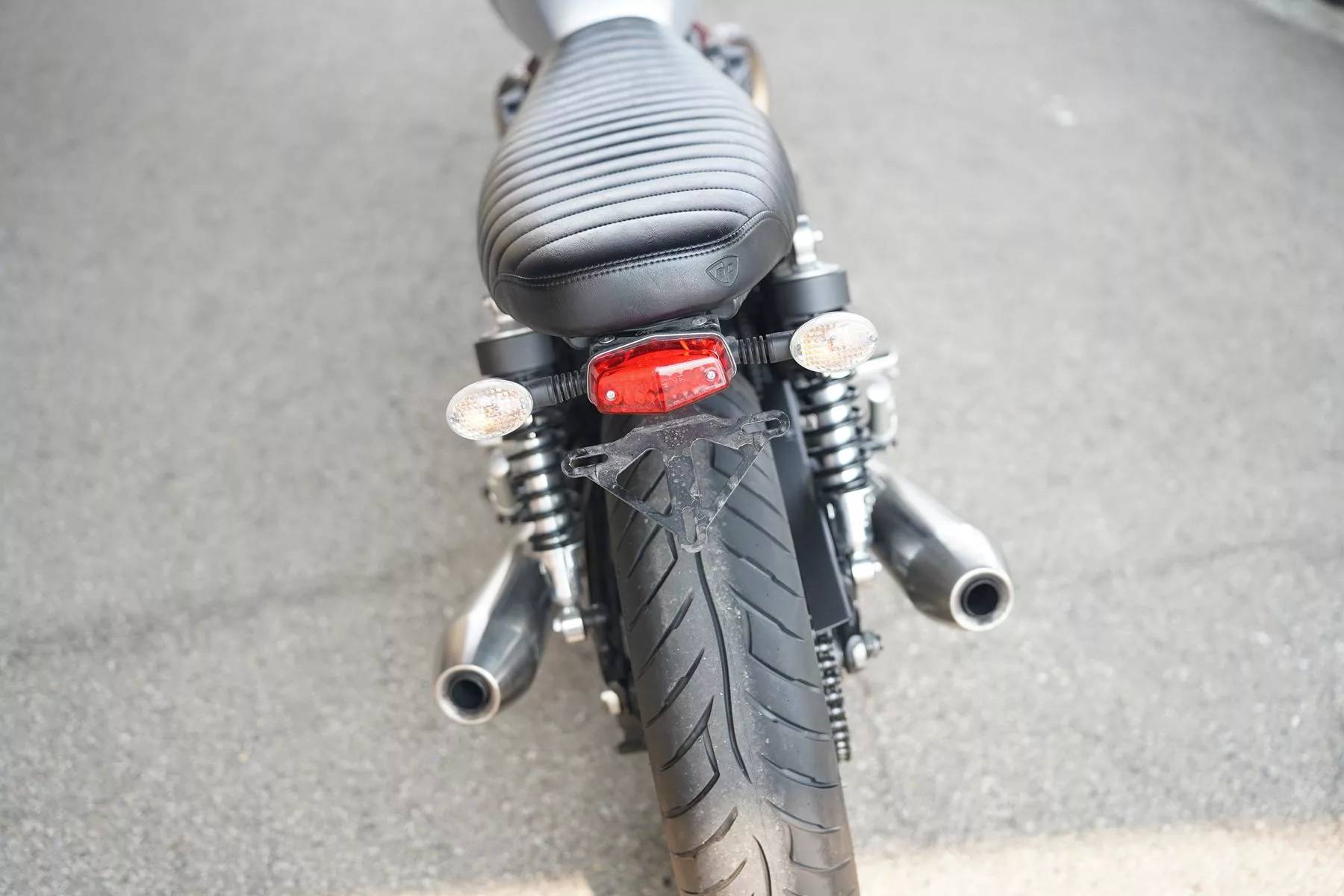 2016 Triumph Street Twin 900 - Image 80