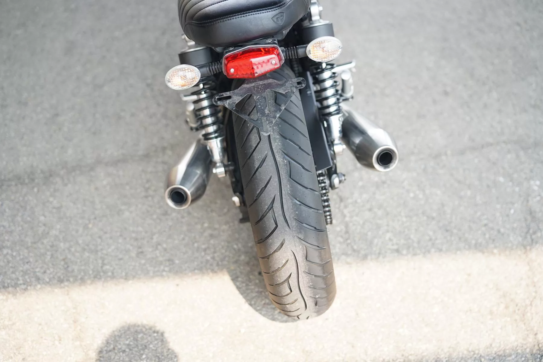 2016 Triumph Street Twin 900 - Image 79