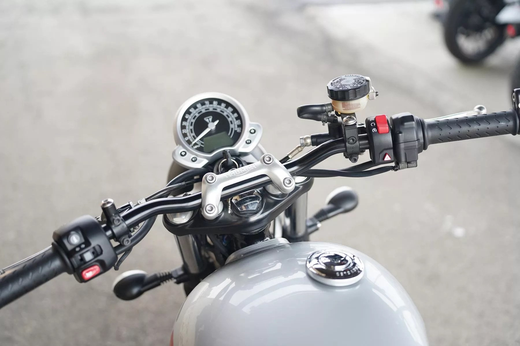 2016 Triumph Street Twin 900 - Image 73