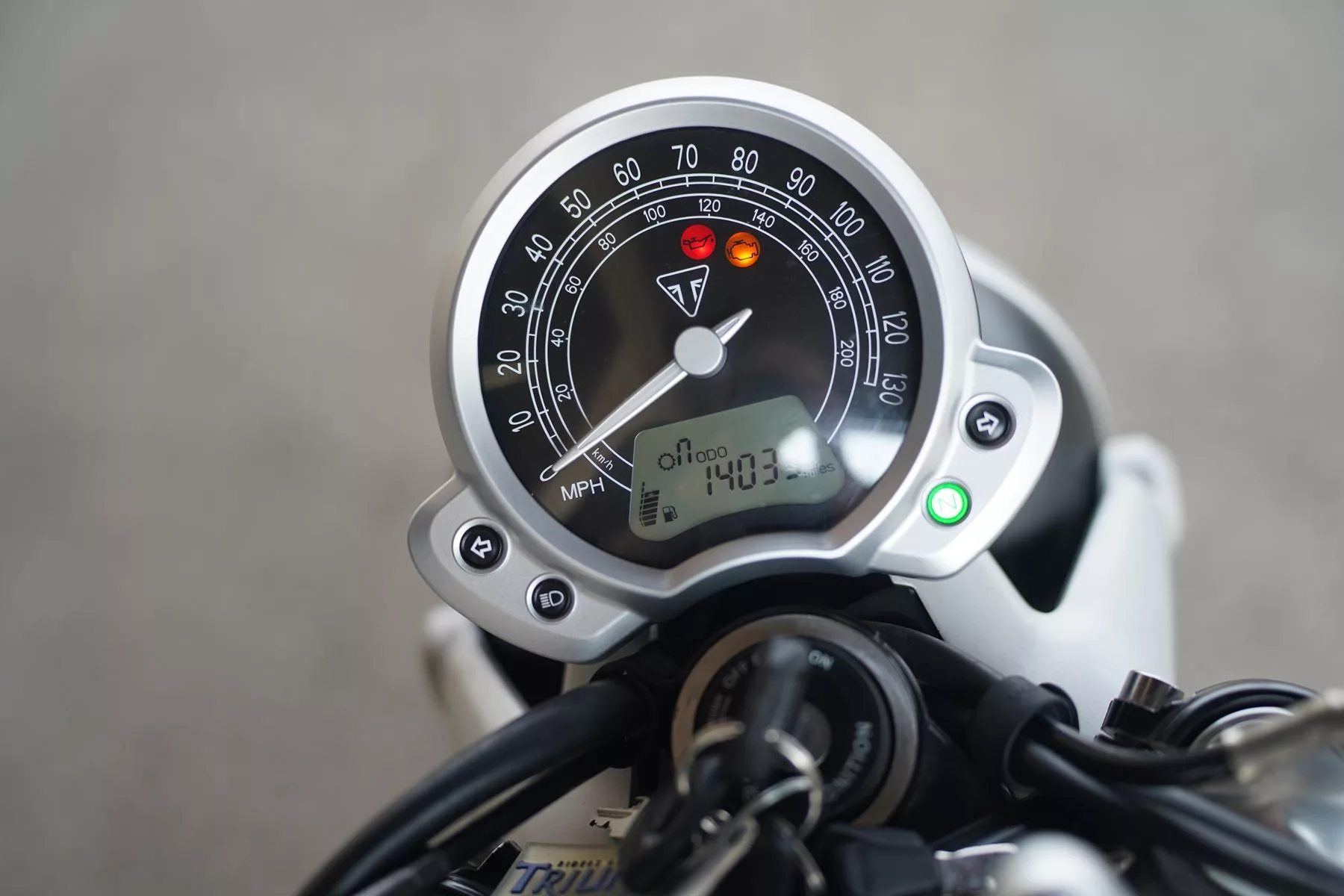 2016 Triumph Street Twin 900 - Image 67
