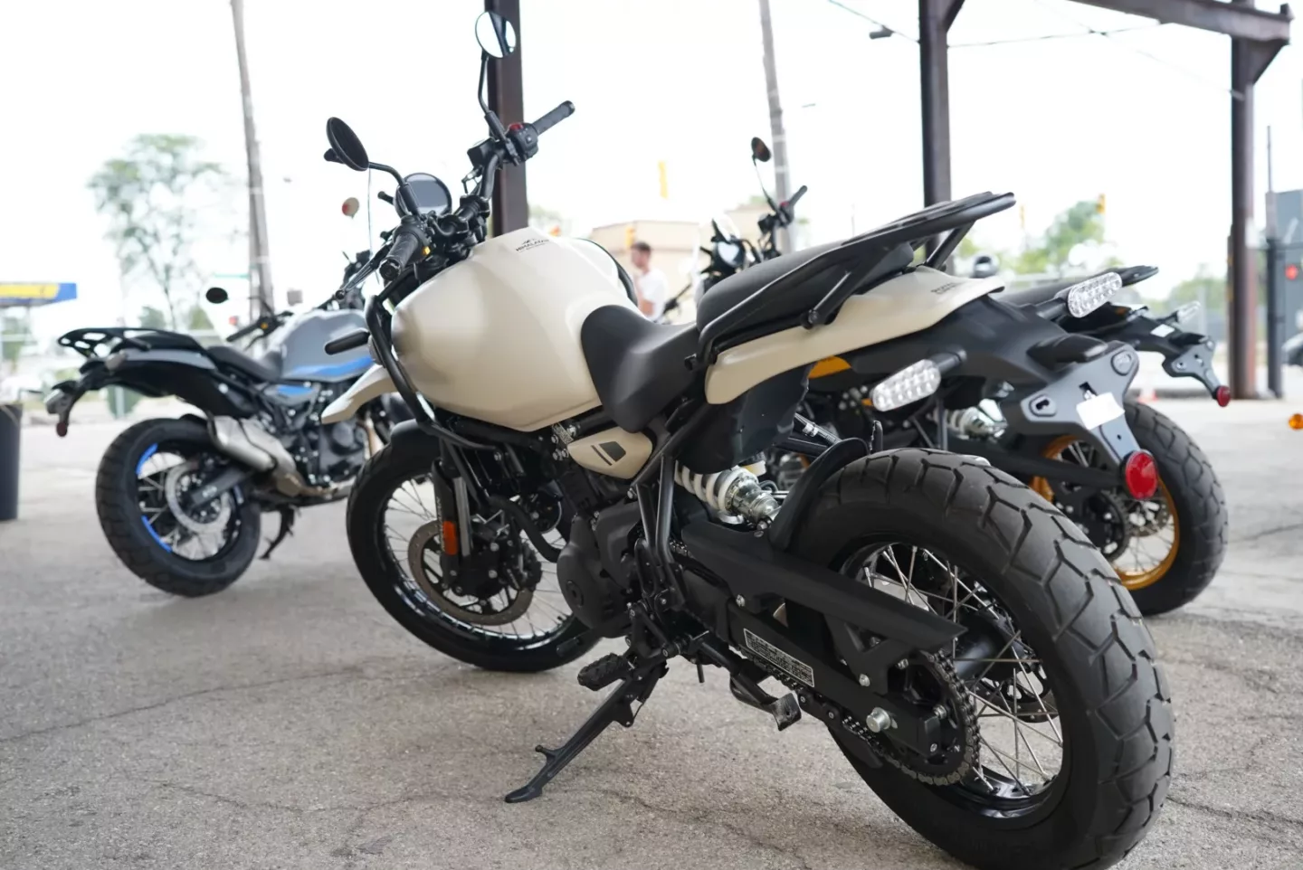 2026 Royal Enfield Himalayan - Kaza Brown