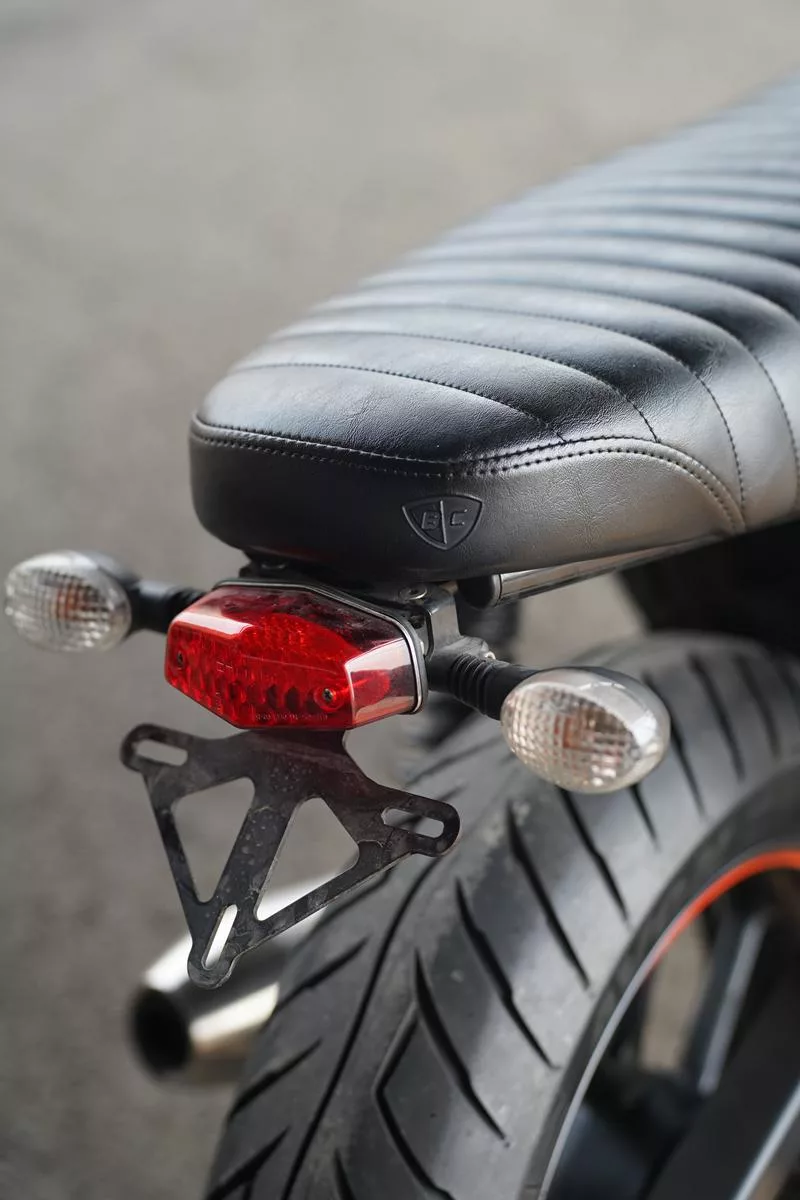2016 Triumph Street Twin 900 - Image 9
