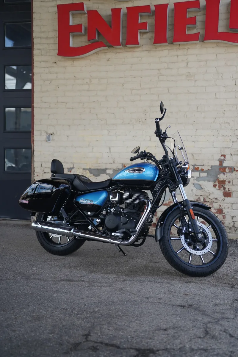 DSC00896 2024 Royal Enfield Meteor 350 - Supernova Blue - Touring Edition