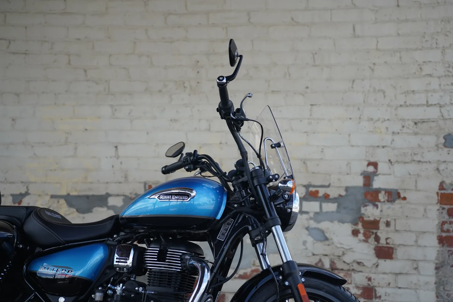DSC00901 2024 Royal Enfield Meteor 350 - Supernova Blue - Touring Edition